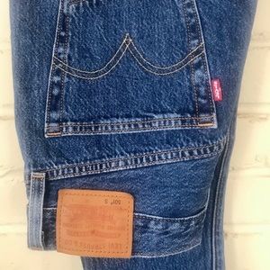 New Levi’s Mom Jeans